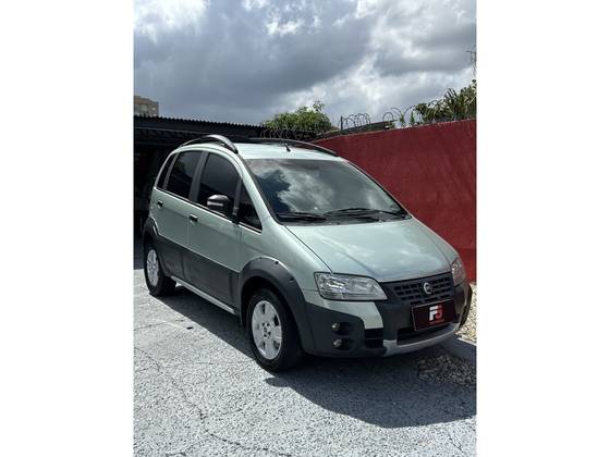 FIAT IDEA 1.8 MPI ADVENTURE 8V FLEX 4P MANUAL FIAT IDEA 1.8 MPI ADVENTURE 8V FLEX 4P MANUAL